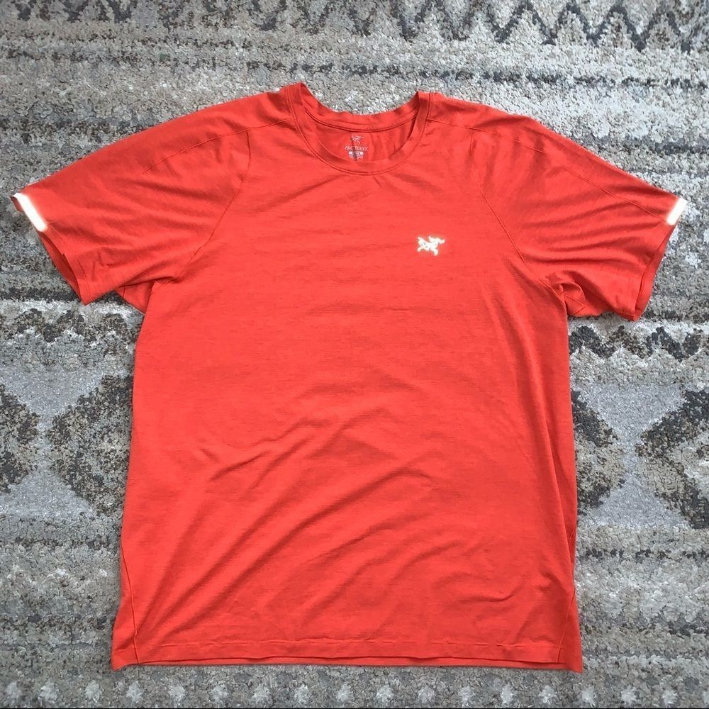 Arc’teryx Orange Cormac Short Sleeve Running Crew Shirt XL